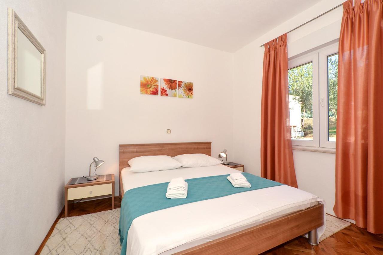 Apartment Una Seget Vranjica Extérieur photo