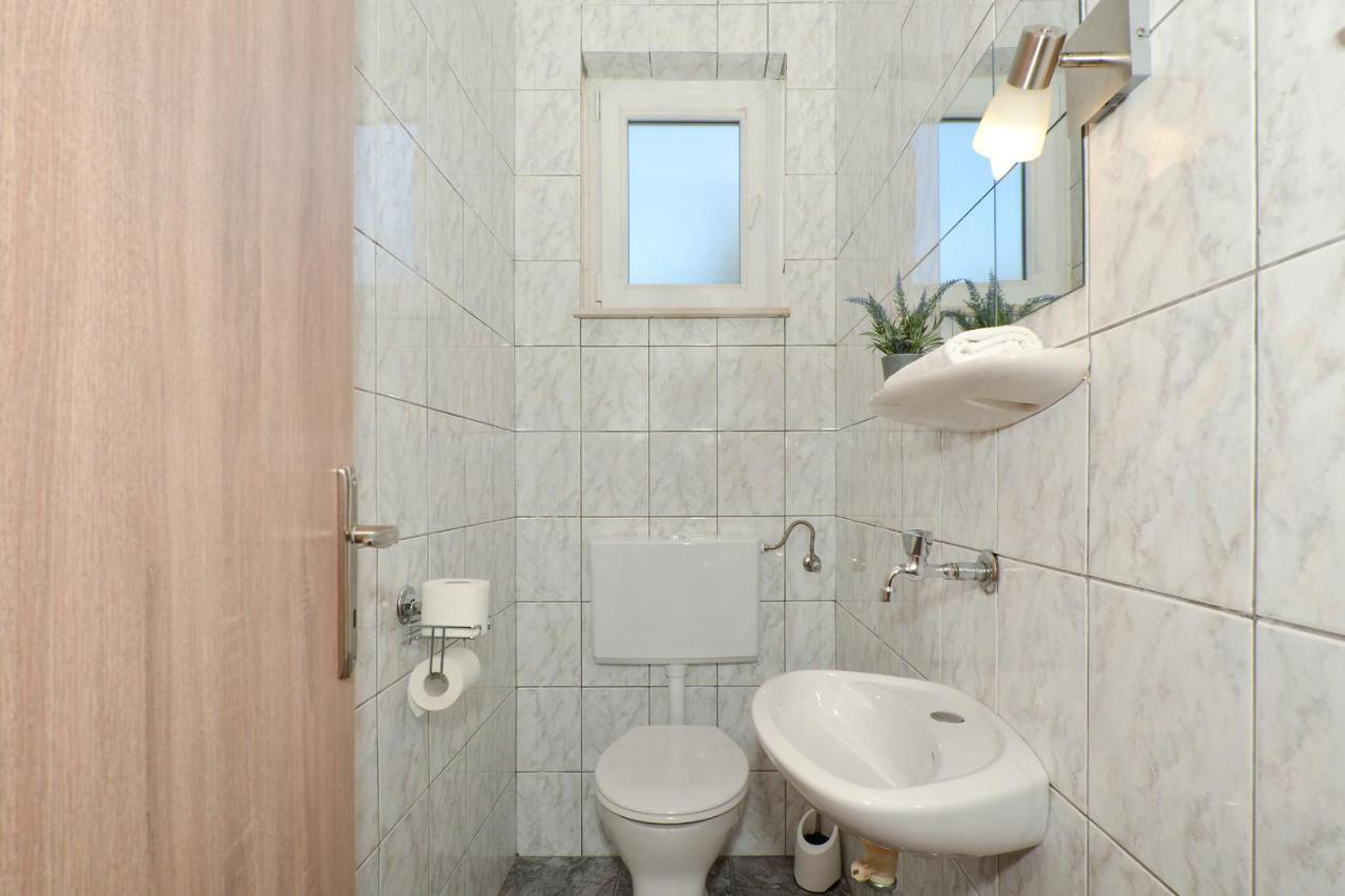 Apartment Una Seget Vranjica Extérieur photo