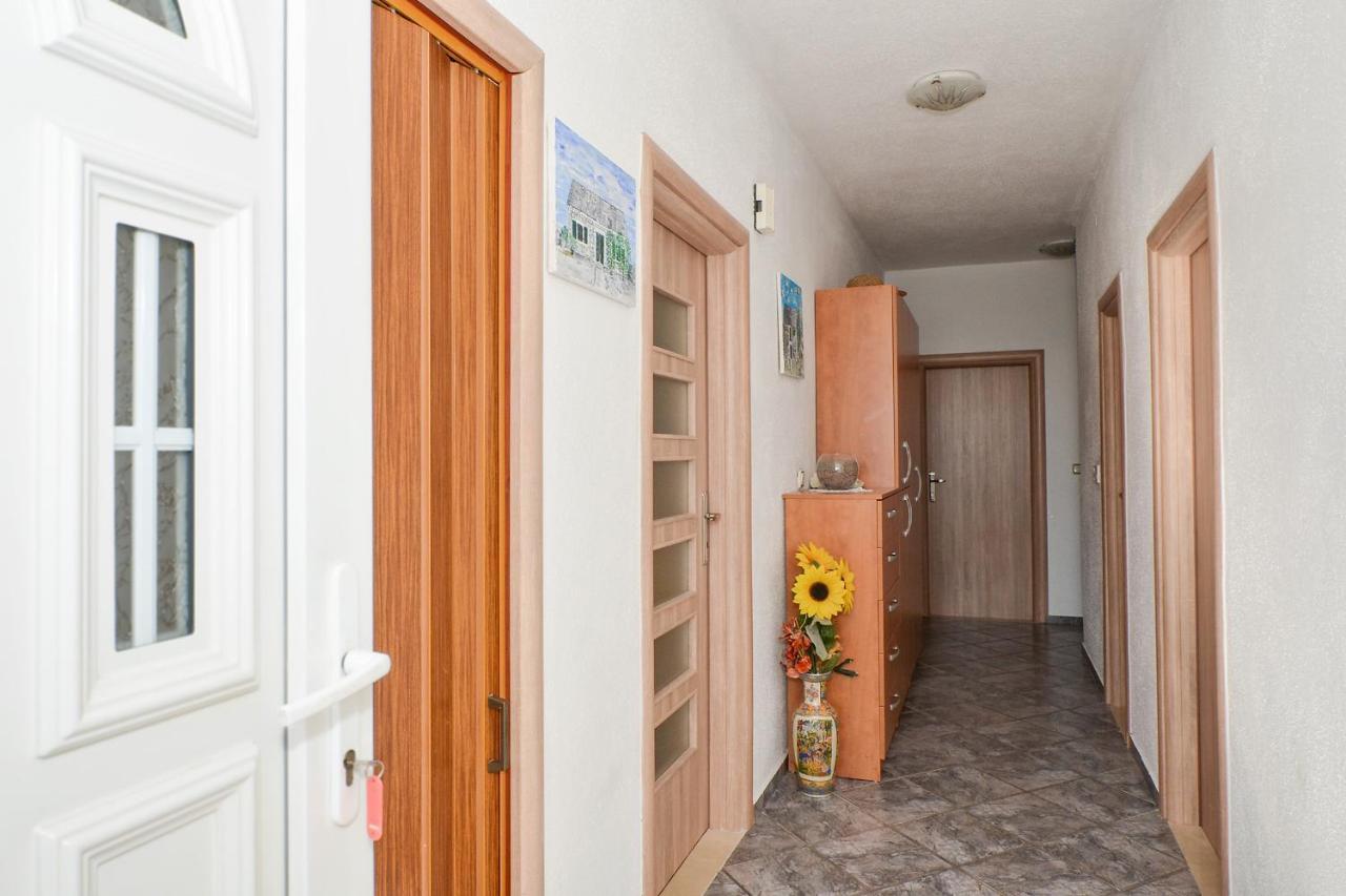 Apartment Una Seget Vranjica Extérieur photo